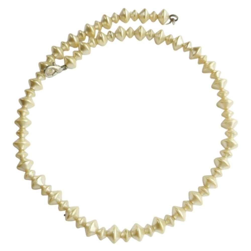 Vintage Czech 1950s faux pearl necklace